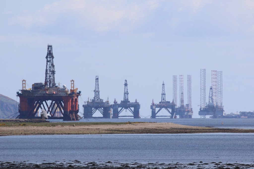 Nat-Gas Prices Fall as Seasonal Maintenance Limits US LNG Exports